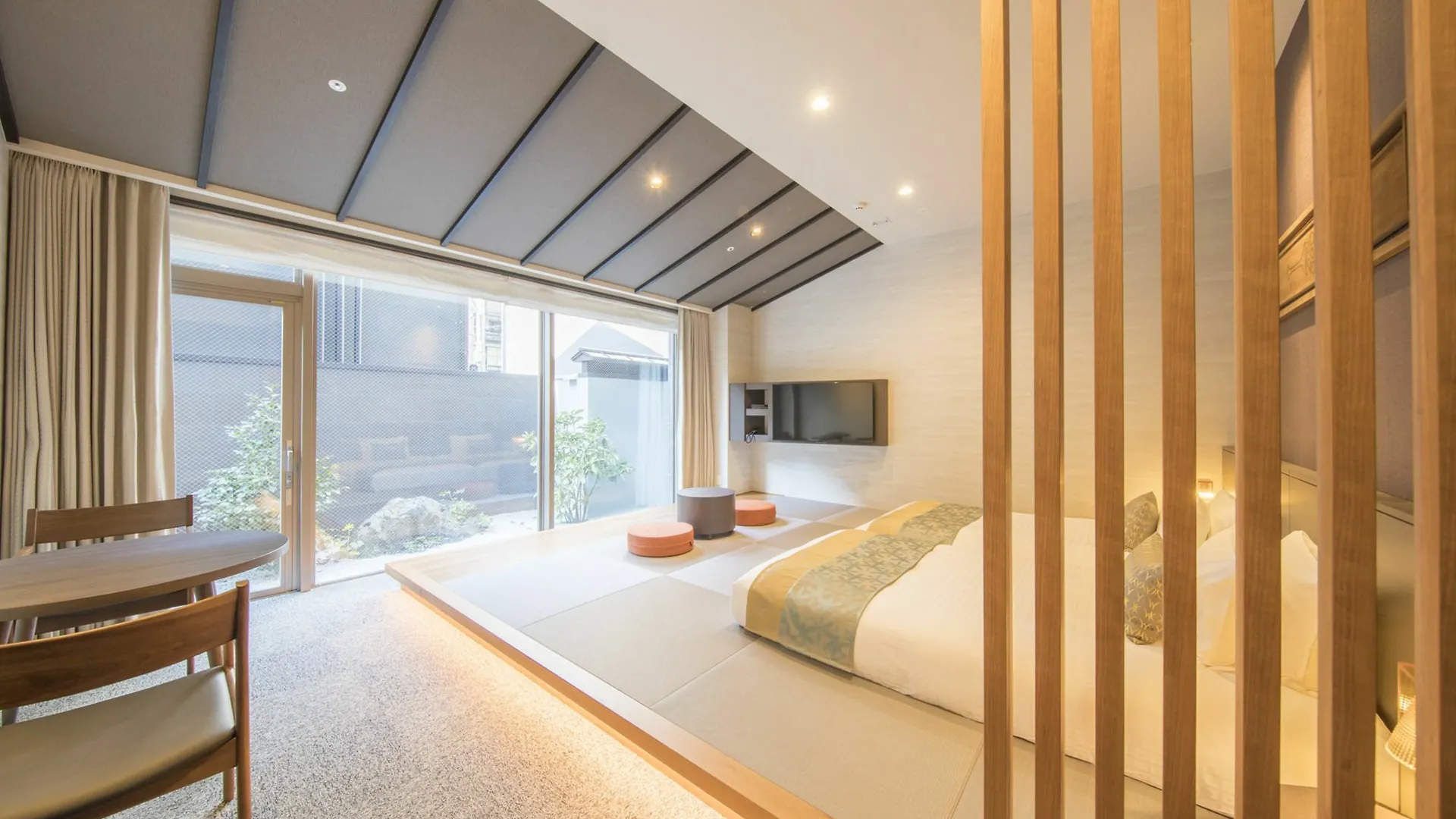Tokyu Stay Kyoto Sanjo-Karasuma 3*,